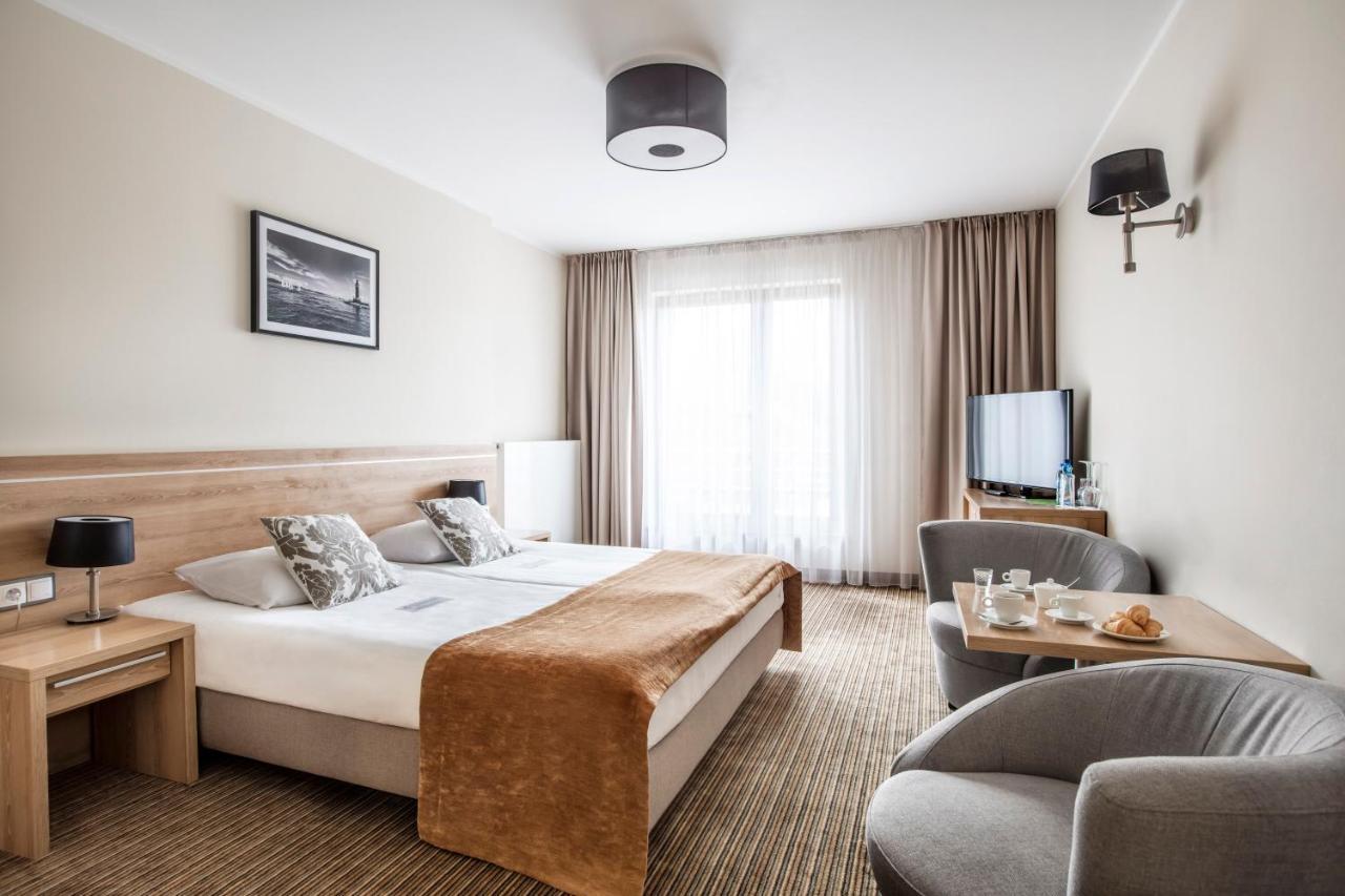 Mercure Wiazowna Brant Extérieur photo