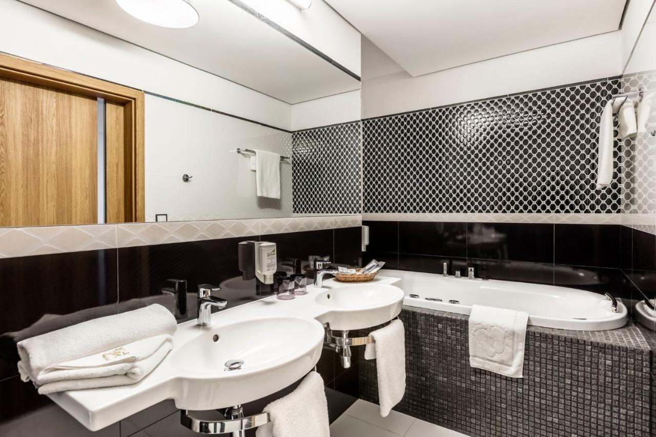 Mercure Wiazowna Brant Extérieur photo