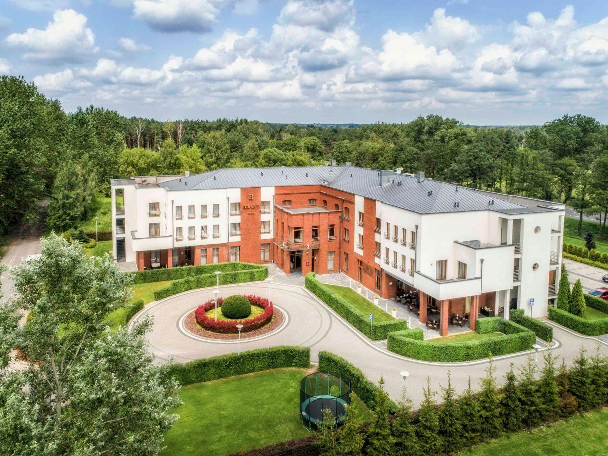 Mercure Wiazowna Brant Extérieur photo