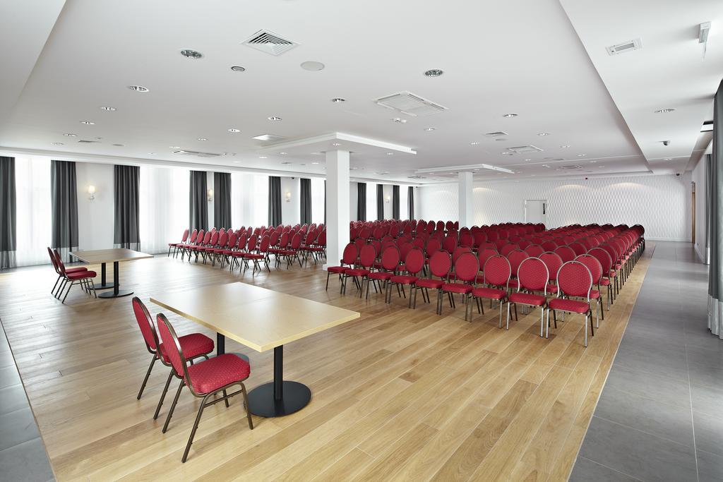 Mercure Wiazowna Brant Extérieur photo